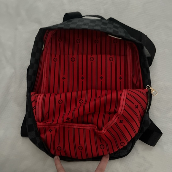 Louis Vuitton Backpack - Picture 4 of 5